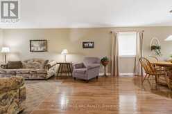 73 ROLLING MEADOWS BOULEVARD | Fonthill Ontario | Slide Image Seventeen
