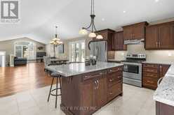 10 SAPPHIRE COURT | St. Catharines Ontario | Slide Image Twelve