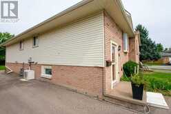 93 NORTHWOOD DRIVE | Welland Ontario | Slide Image Three
