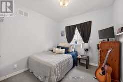 126 WESTLAND STREET | St. Catharines Ontario | Slide Image Eighteen