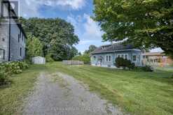 5469 PRINCE EDWARD AVENUE | Niagara Falls Ontario | Slide Image Nineteen