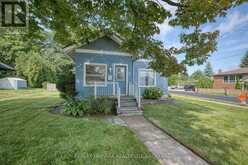 5469 PRINCE EDWARD AVENUE | Niagara Falls Ontario | Slide Image Six