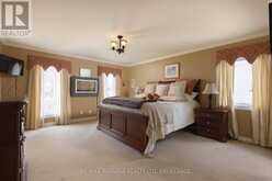 8056 CATHEDRAL DRIVE | Niagara Falls Ontario | Slide Image Twenty-two