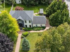 8056 CATHEDRAL DRIVE Niagara Falls Ontario, L2H 2Z2