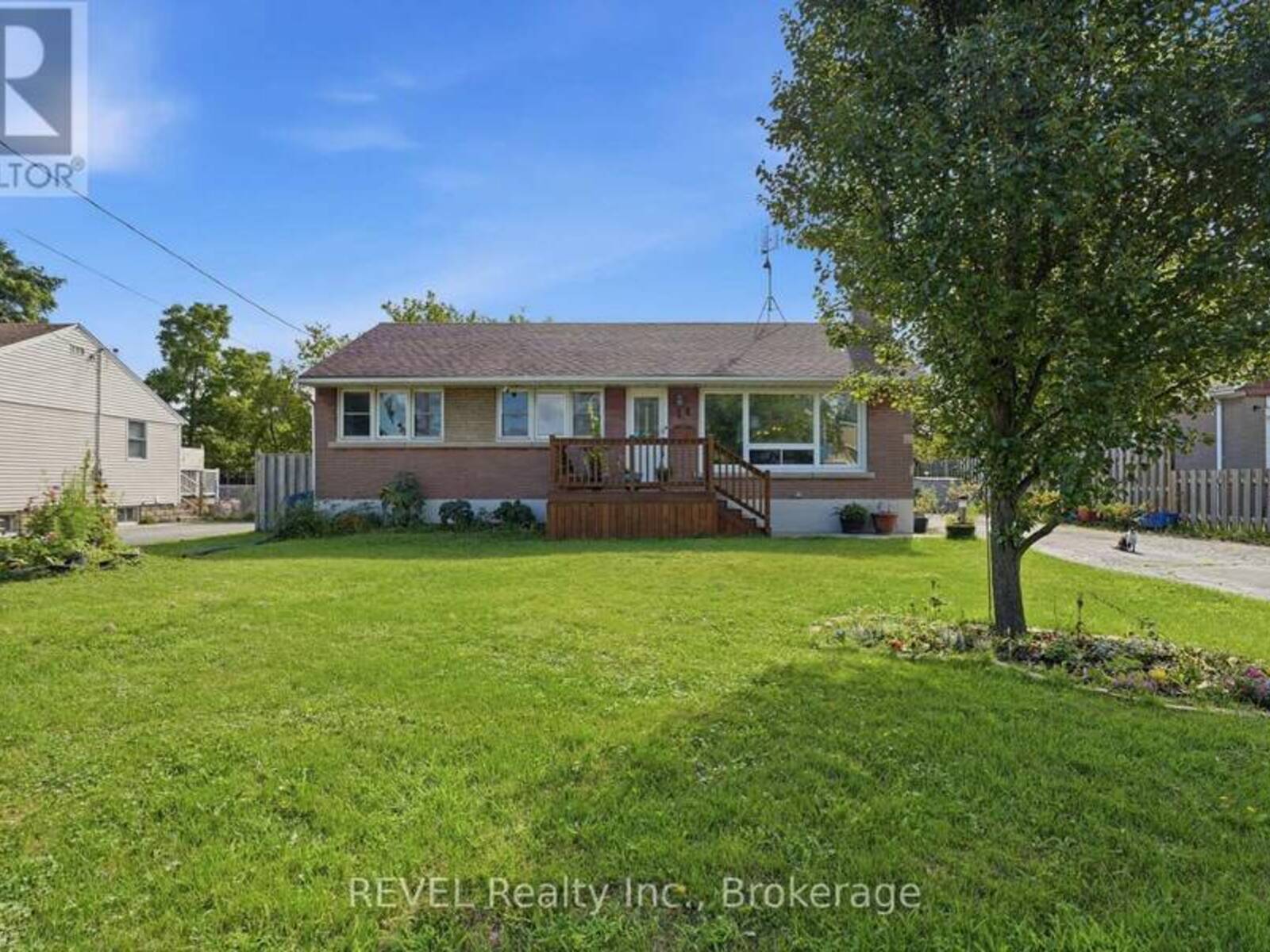 14 GRAM AVENUE, Welland, Ontario L3C 1H3