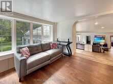 13693 NIAGARA RIVER PARKWAY | Niagara Falls Ontario | Slide Image Ten