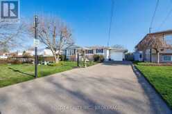 15 NOTTINGHAM COURT | St. Catharines Ontario | Slide Image Three