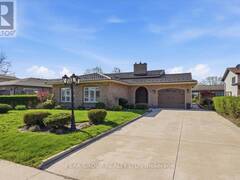 7402 WESTFIELD DRIVE Niagara Falls Ontario, L2J 3V8