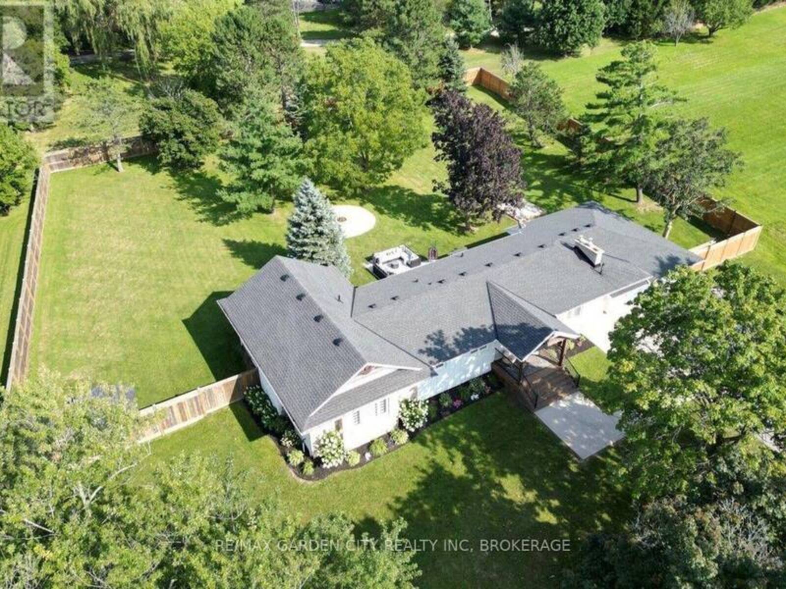 1581 RICE ROAD, Fonthill, Ontario L0S 1E6
