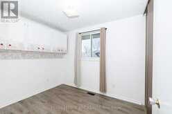 8 KERWIN GATE | St. Catharines Ontario | Slide Image Ten