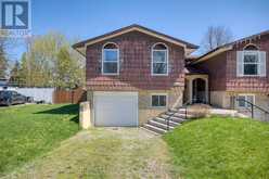 8 KERWIN GATE | St. Catharines Ontario | Slide Image One