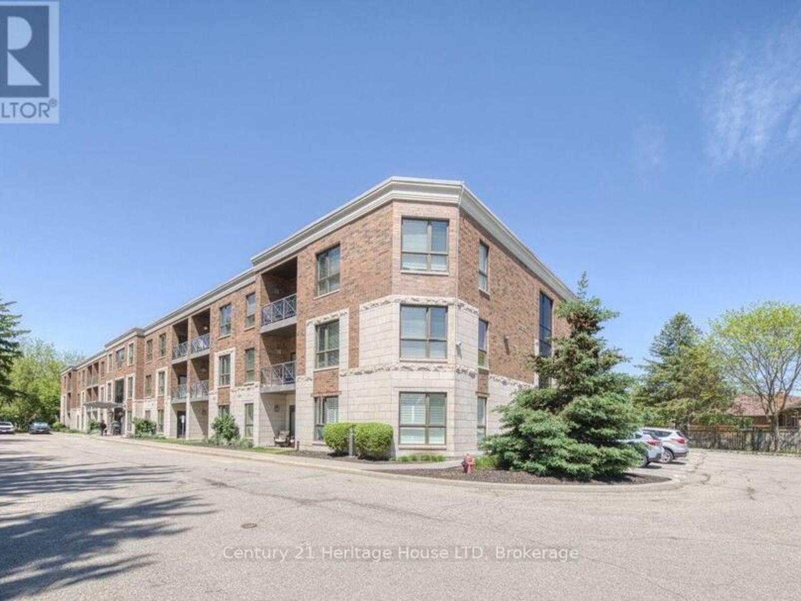 311 - 2799 ST. PAUL AVENUE, Niagara Falls, Ontario L2J 2L3