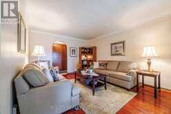 17 CHATHAM ROAD | St. Catharines Ontario | Slide Image Six