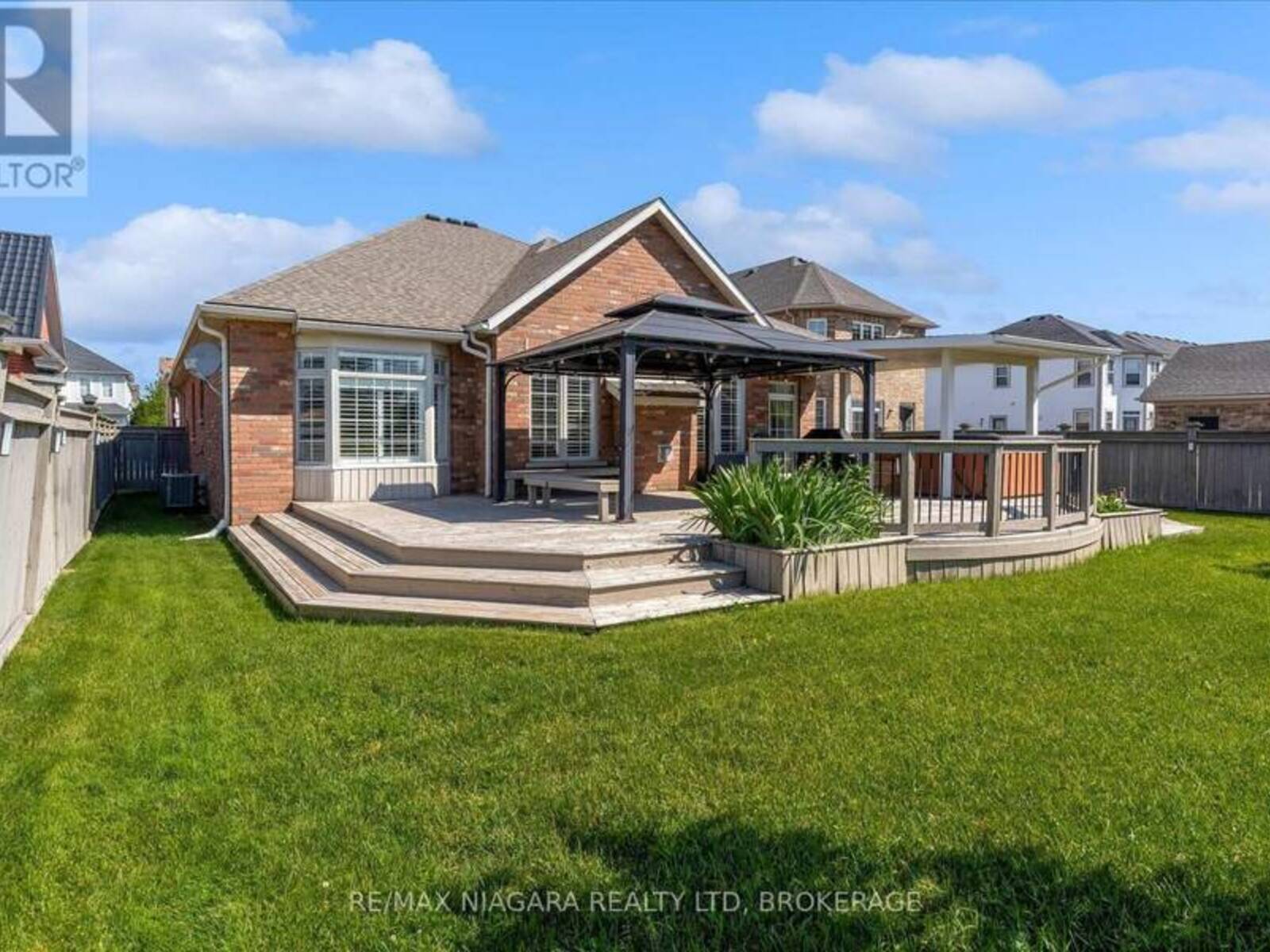 404 WRIGHT CRESCENT, Niagara-on-the-Lake, Ontario L0S 1J0