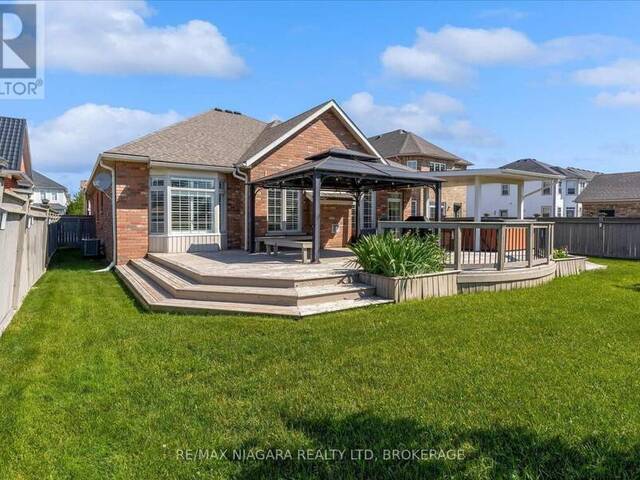 404 WRIGHT CRESCENT Niagara-on-the-Lake Ontario, L0S 1J0 - 5 Bedrooms Home For Sale
