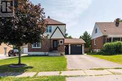 5682 HANAN AVENUE | Niagara Falls Ontario | Slide Image Three