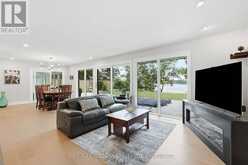 38 ROYAL HENLEY BOULEVARD | St. Catharines Ontario | Slide Image Eleven