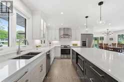 38 ROYAL HENLEY BOULEVARD | St. Catharines Ontario | Slide Image Six
