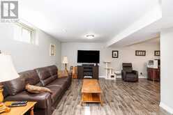 16 LEONARD DRIVE | St. Catharines Ontario | Slide Image Sixteen
