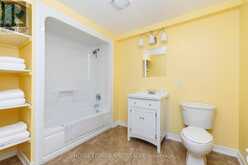 16 LEONARD DRIVE | St. Catharines Ontario | Slide Image Twenty