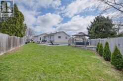 16 LEONARD DRIVE | St. Catharines Ontario | Slide Image Thirty-two