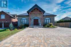 327 QUEENSTON ROAD | Niagara-on-the-Lake Ontario | Slide Image One