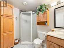 10 STONEGATE PLACE | Fonthill Ontario | Slide Image Thirty-seven
