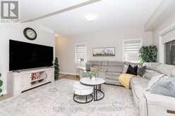 8961 EMILY BOULEVARD | Niagara Falls Ontario | Slide Image Twelve