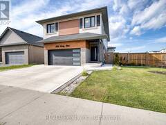 8961 EMILY BOULEVARD Niagara Falls Ontario, L2H 3T1