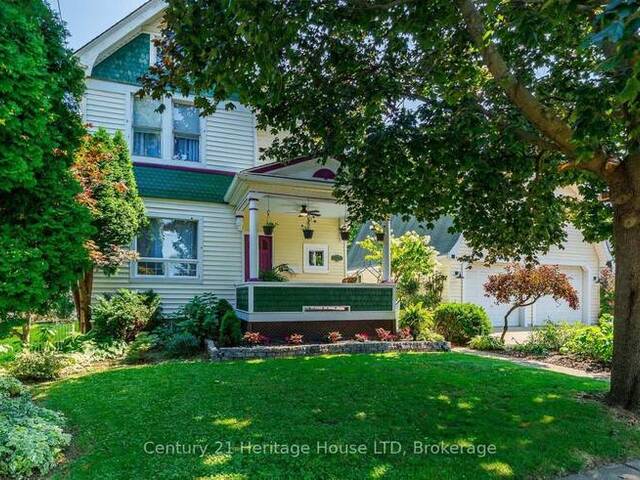 34 HENRY STREET St. Catharines Ontario, L2R 5T6 - 4 Bedrooms Home For Sale