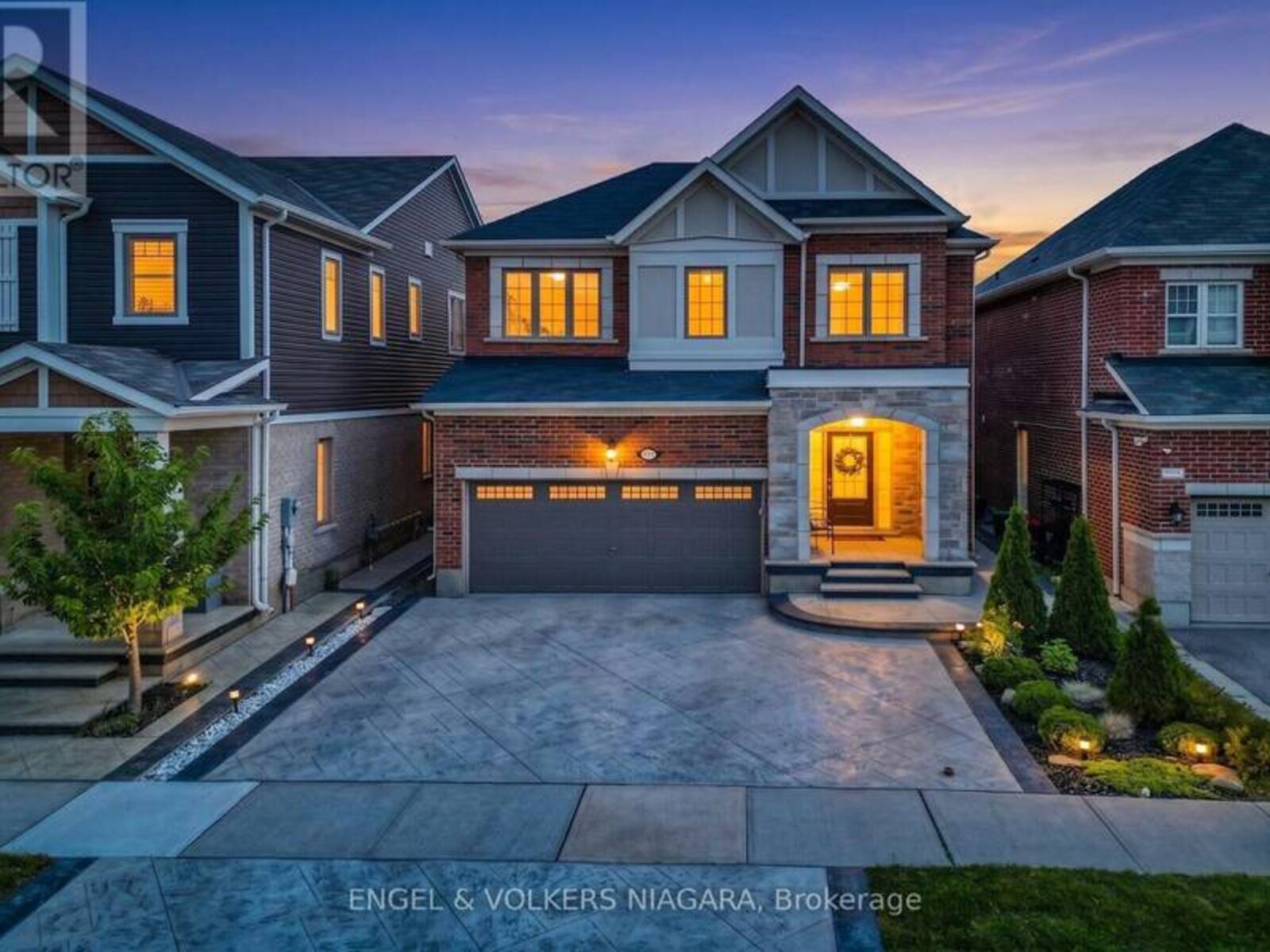 1221 ROSE WAY S, Milton, Ontario L9E 1L9