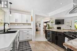 180 WOODSIDE DRIVE | St. Catharines Ontario | Slide Image Ten