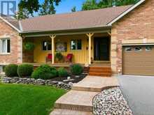 115 PINEWOOD BOULEVARD | Kawartha Lakes Ontario | Slide Image Four