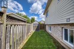 8093 BEAVERTON BOULEVARD | Niagara Falls Ontario | Slide Image Thirty-five