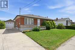 131 JOYCE AVENUE | Welland Ontario | Slide Image Three