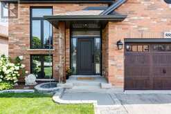 8862 NASSAU AVENUE N | Niagara Falls Ontario | Slide Image Two