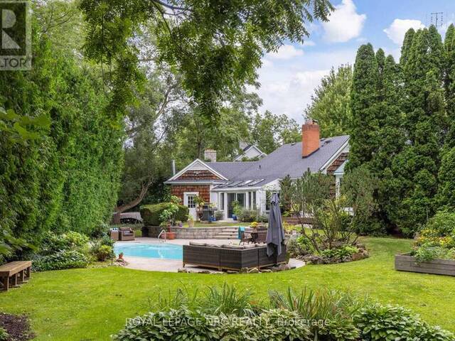 7 CHRISTOPHER STREET Niagara-on-the-Lake Ontario, L0S 1J0 - 4 Bedrooms Home For Sale