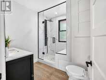 6221 LYONS CREEK ROAD | Niagara Falls Ontario | Slide Image Sixteen