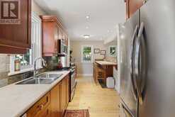 138 KATHLEEN STREET | Guelph Ontario | Slide Image Twelve