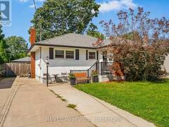15 DUNCAN DRIVE St. Catharines Ontario, L2N 3N8