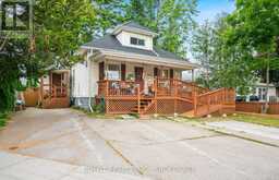5145 RICE CRESCENT | Niagara Falls Ontario | Slide Image Two
