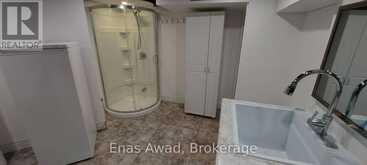 8 LAVALLEE CRESCENT | Orillia Ontario | Slide Image Eighteen