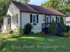 8 LAVALLEE CRESCENT Orillia Ontario, L3V 2B1