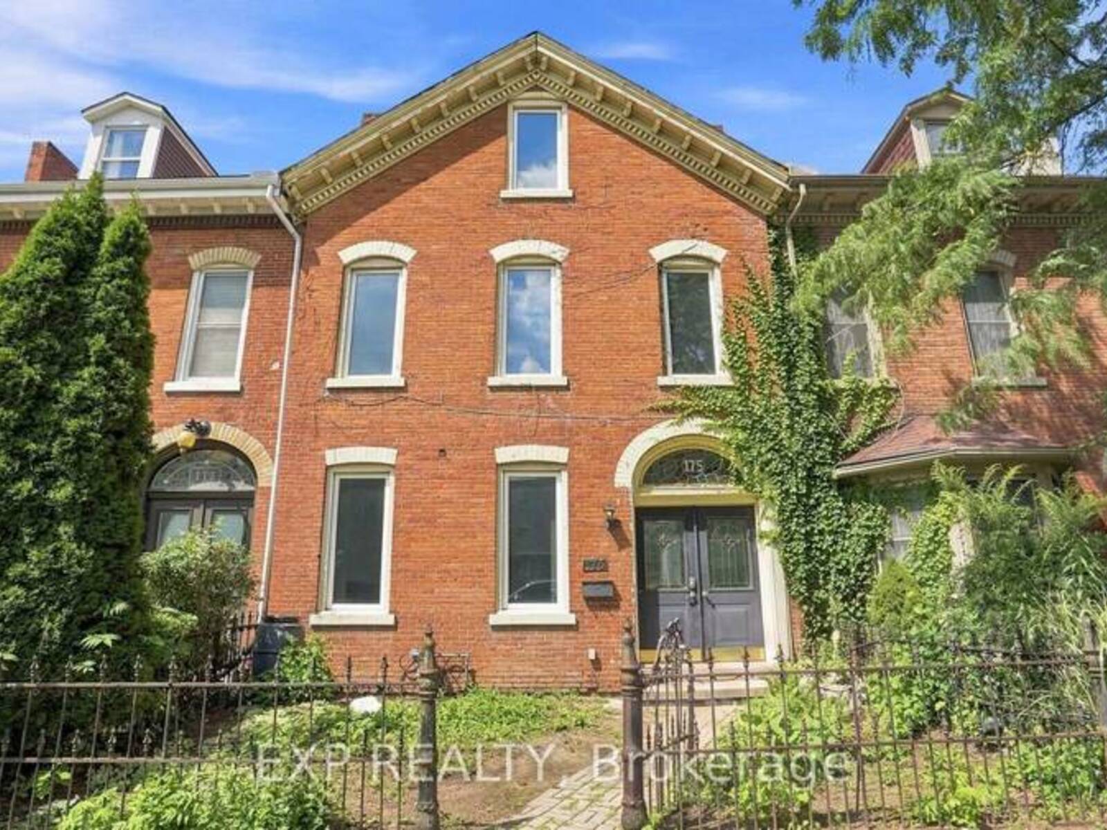 175 KING STREET, St. Catharines, Ontario L2R 3J5