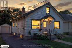 13 MILDRED AVENUE | St. Catharines Ontario | Slide Image Two
