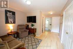 13 MILDRED AVENUE | St. Catharines Ontario | Slide Image Six