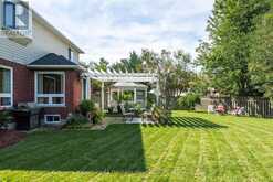 52 FARRIS AVENUE | St. Catharines Ontario | Slide Image Thirty-two