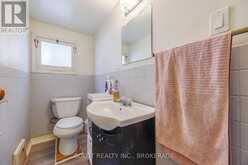 20 STUART AVENUE | St. Catharines Ontario | Slide Image Eleven