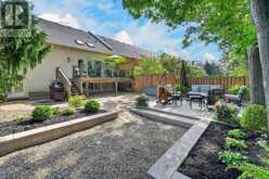 33 BAY BERRY LANE | Niagara-on-the-Lake Ontario | Slide Image Thirty-two