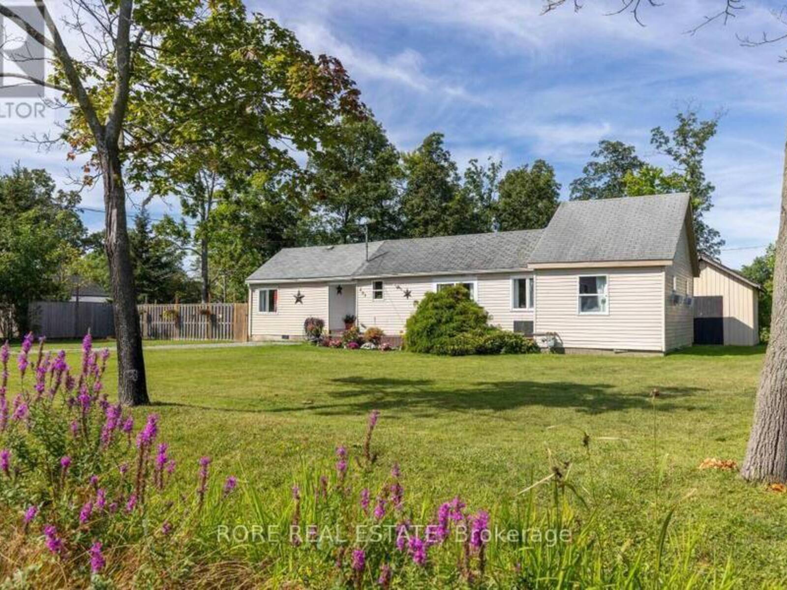 223 BERNARD AVENUE, Fort Erie, Ontario L0S 1N0